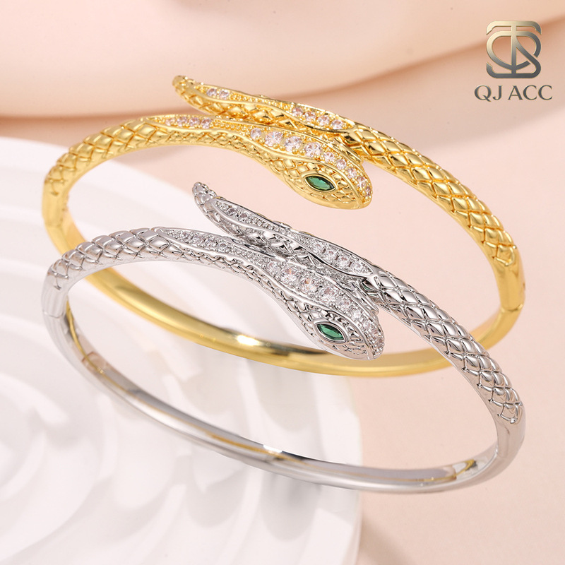 Cross-Border Personalized Snake-Shaped Bracelet, European and American Niche Minimalist Style Snake-Shaped Bracelet, Simple and Elegant Design, Zircon Jewelry Cross-Border Personalized Snake-Shaped Bracelet, European and American Niche Minimalist Style Snake-Shaped Bracelet, Simple and Elegant Design, Zircon Jewelry