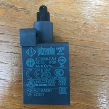 ����ԭ�bPizzatoƤ�������K�_�Pϵ����̖VF B501 VFB502�F؛