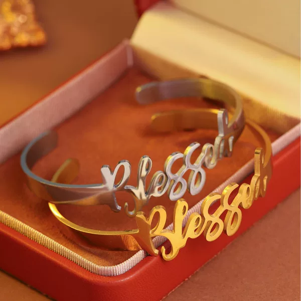 European and American Stainless Steel Letter Bracelets, Titanium Steel 18K Gold Waterproof Women's Bracelets, High-End Accessories, Cross-Border Bracelet Jewelry
