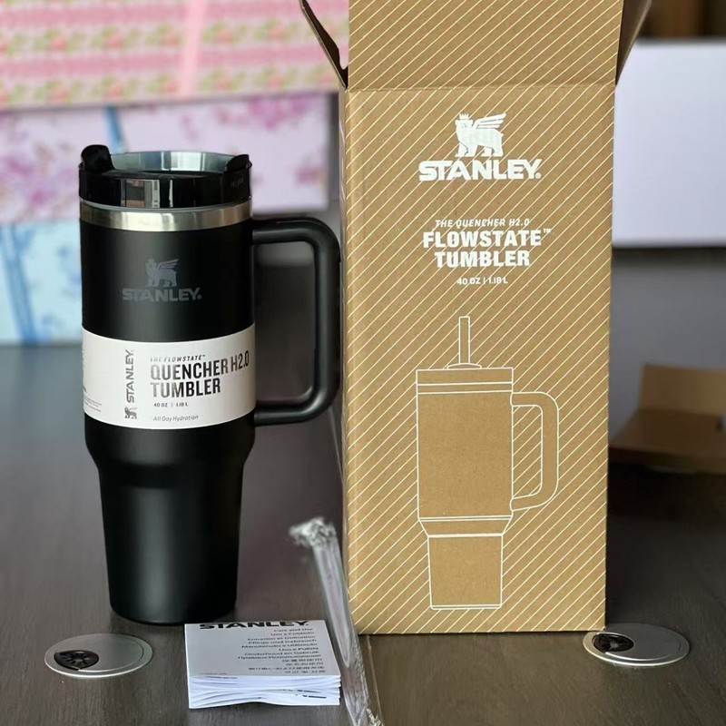 跨境外贸STANLEY史丹利保温杯304不锈钢吸管杯便携户外车载运动杯|undefined