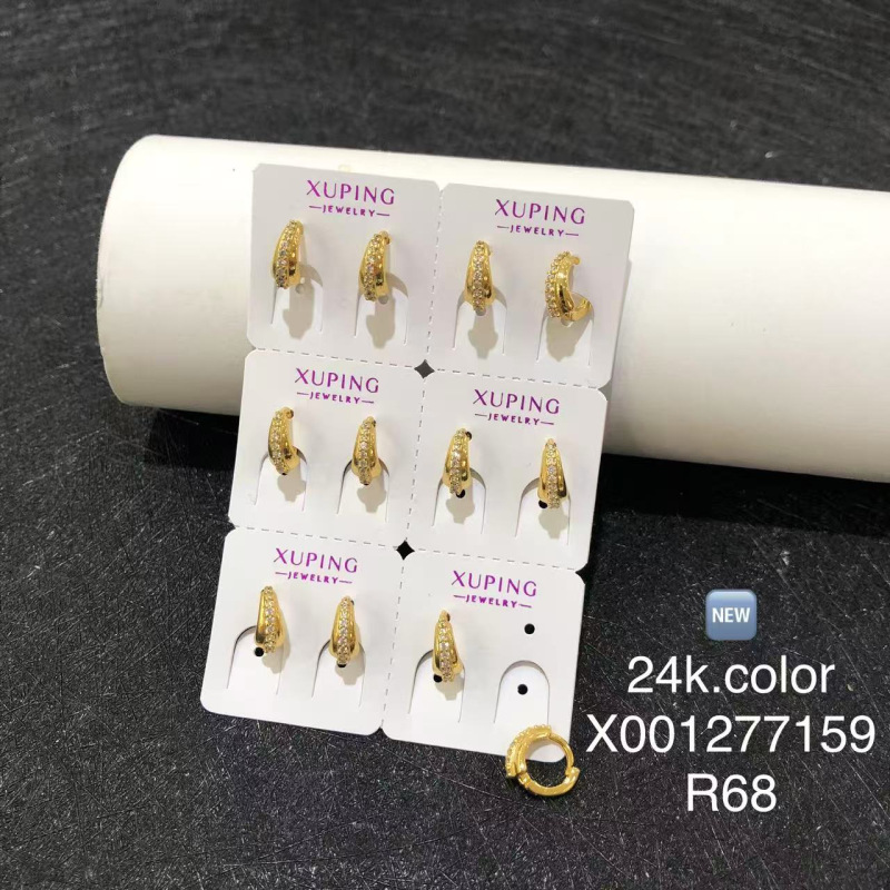 Hapones de orejas de cobre de aleación de cobre chapado en 24K orejas de moda ligera de lujo para mujeres aretes de orejas de estilo coreano joyas personales