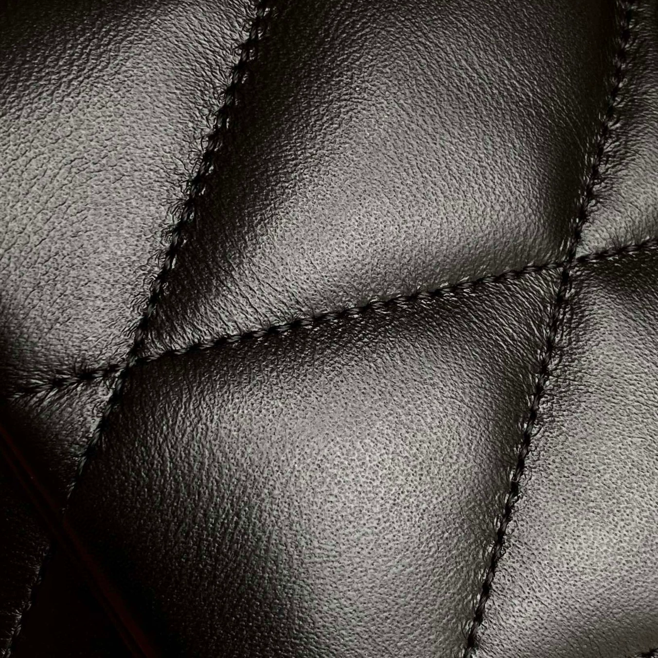 Underarm bag with diamond pattern, one-shoulder bag, small bag, high-quality style