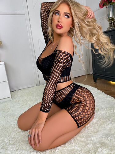 Lusty European and American beauty, sexy fishnet, open-leg short skirt, plus-size romantic underwear, pure desire, school uniform, two-piece set, wholesale