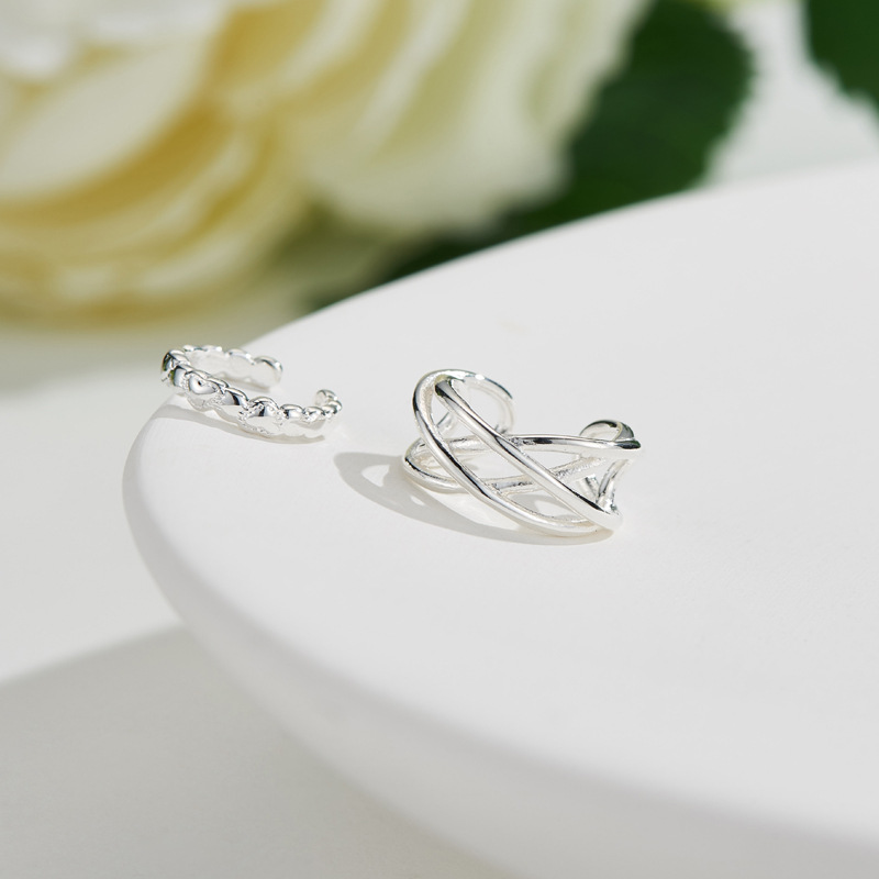 S925 pendientes de plata de ley estilo coreano de moda asimétrica en forma de corazón clip de oreja hueco sin oreja hebilla