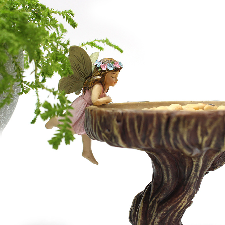   spring and summer new little Angel elf bird feeder outdoor resin crafts courtyard outdoor decoration