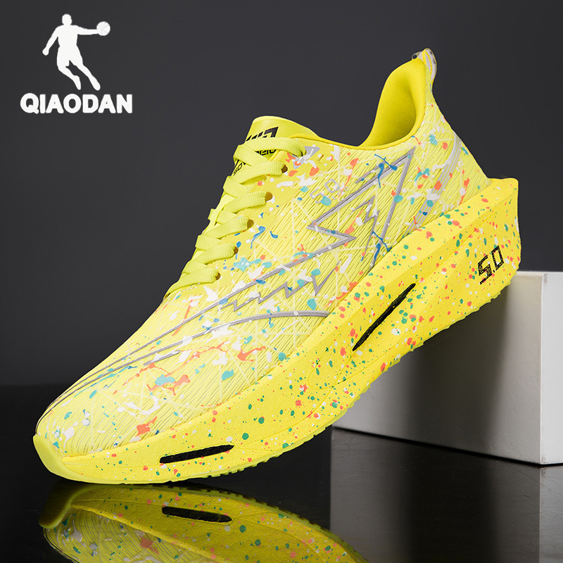 Jordan Full-Length Carbon Plate Racing Running Shoes, Marathon Professional Shock-Absorbing and Rebound Ultra-Light Running Shoes, Student Sports Shoes Jordan Full-Length Carbon Plate Racing Running Shoes, Marathon Professional Shock-Absorbing and Rebound Ultra-Light Running Shoes, Student Sports Shoes