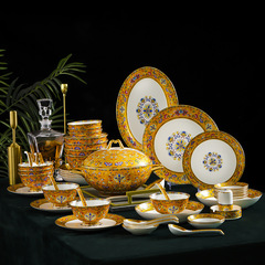 Jingdezhen Golden Luxury Enamel Bone China Tableware Set with Bowls, Plates, Spoons, and Dishes for Home Use, Combination of Court Style, Moving In Gift