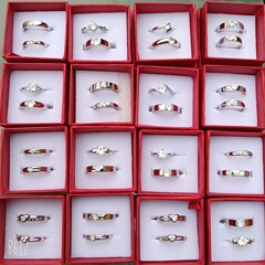 箱入りカップル指輪開口ジルコン愛ペアリング結婚男女ドリルリングカップルアクセサリー卸売り