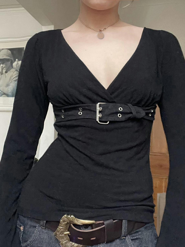 暗黑风金属日字扣腰带显瘦V领低胸修身上衣女2025秋季美式新款T恤|undefined