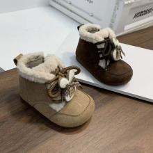 2025冬季新款女童鞋加绒卡通宝宝棉靴儿童软底轻便欧美甜美雪地靴