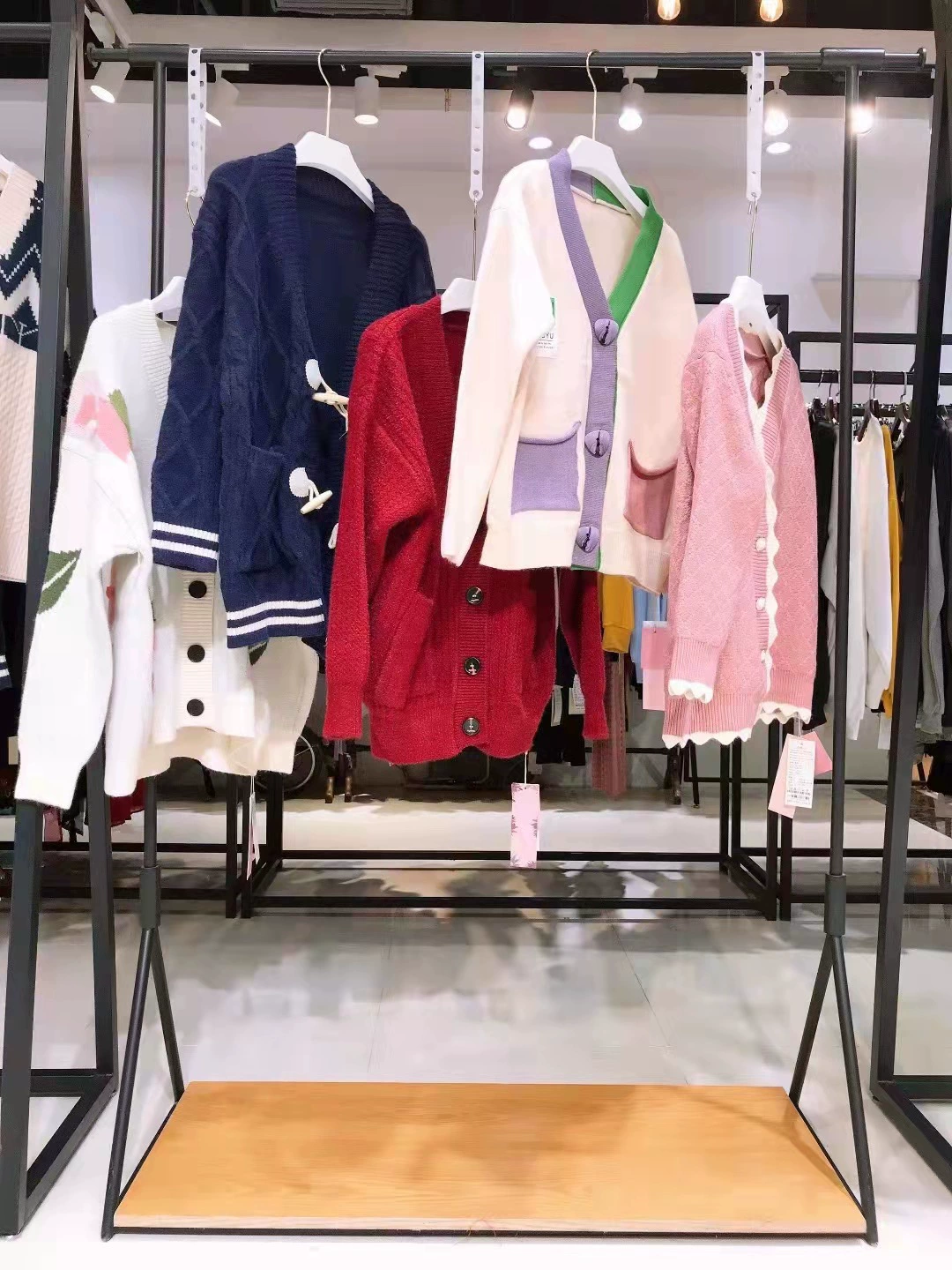 Свитер Кардиган 23 Осень и Зима Одежда Мода Мода Маленький Ароматный Корейский Издание Толстый свитер Пиджак из одной руки Женская одежда