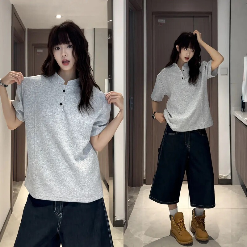 Boxy Henley Collar Short-Sleeve T-Shirt for Men, American Retro Deconstructed High-End Feel, Autumn Regular Shoulder Slim-Fit Half-Sleeve Polo Shirt