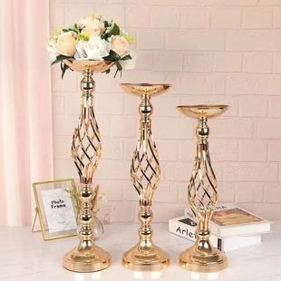 �Wʽ��c���߽�ɫ·����Y�bT̨��ƿ�[���Ƶ�ӭ�e�͏d�廨��