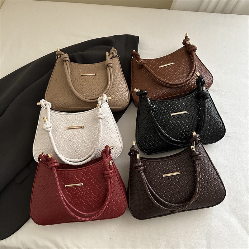 Women's Bag 2025 New Fashion Underarm Bag Korean Style Simple Casual Bag Commuter Shoulder Bag Versatile Crossbody Bag