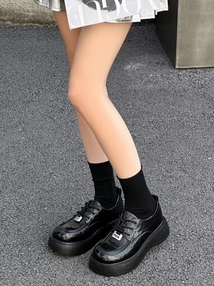 Giày loafer nữ đế dày bánh xốp phong cách retro Anh Quốc — Màu đen chi tiết 4