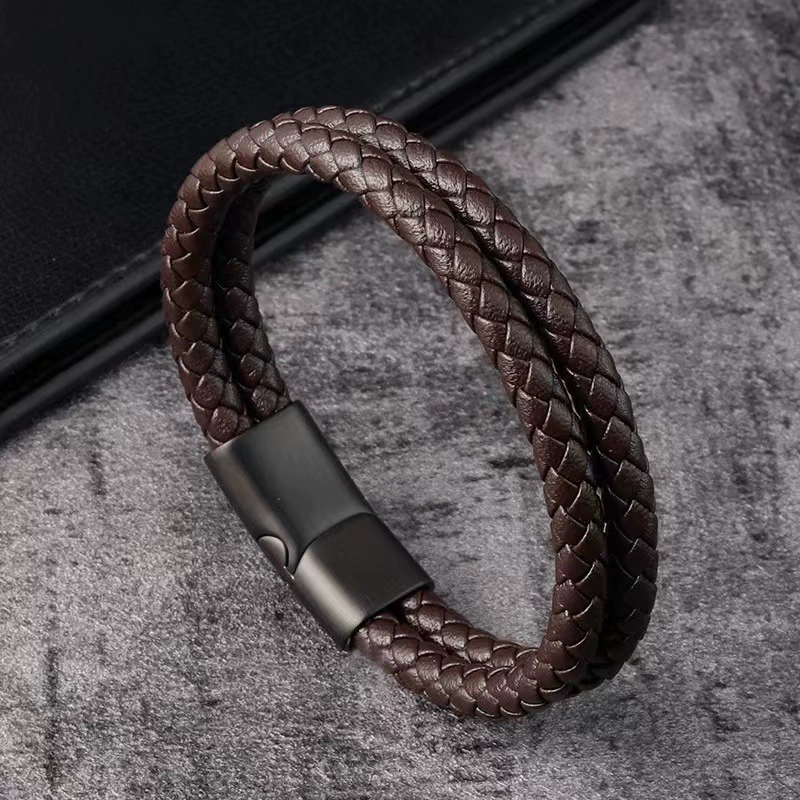 Retro fashionable universal woven bracelet, simple and elegant design