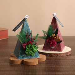 クリスマスの家の装飾キャンドルクリスマスのデスクトップの装飾品はアロマの無味のろうそくの乾いた花に火をつけることができる