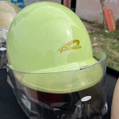 Motosiklet dəbilqələri: genuine goods Taiwan Penguin Motorcycle Helmet - one-size-fits-all-2023-matcha-green-standard-light-tea-lenses