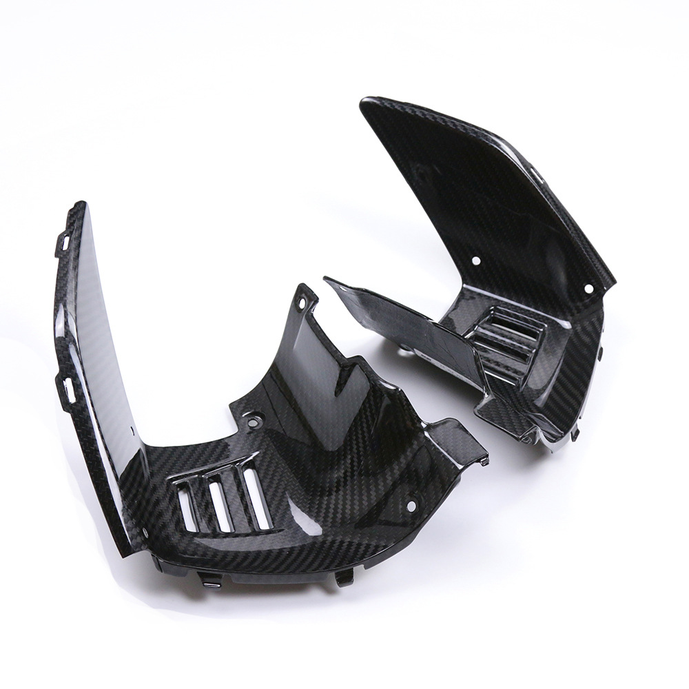 Suitable for CFMOTO spring wind 800NK sharp + modified carbon fiber shell parts fuel tank forward gas decorative plate