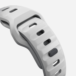 Suitable for iWatch Ultra Watch Strap New Sports Silicone Applewatch8 7Se6/5 Strap for Men