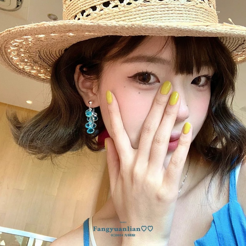 超闪冰川蓝水晶流苏耳钉女2025新款轻奢小众设计感耳环高级感耳饰|undefined