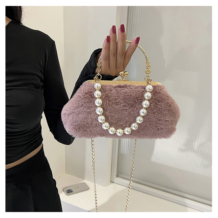 Women's Small Plush Solid Color Fashion Beading Square Lock Clasp Square Bag display picture 5
