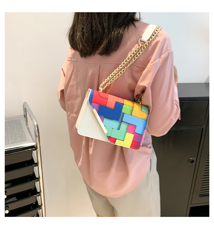 Women's Small Pu Leather Color Block Streetwear Square Magnetic Buckle Shoulder Bag Crossbody Bag display picture 3