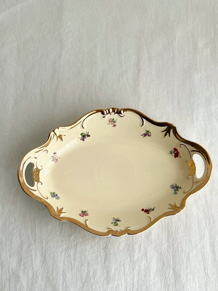 36×24.5×5.5cm