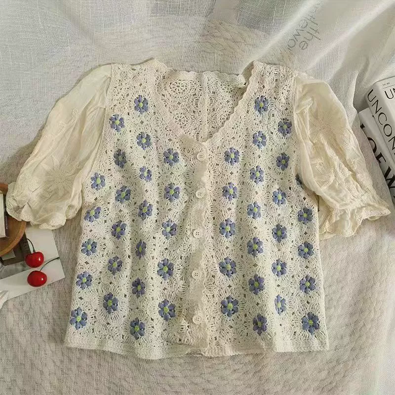 Кардиган женский V-образный вырез, с вышивкой, коллекция 2023, one size (белый или абрикосовый)