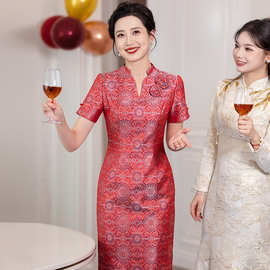 2025新款婚宴妈妈礼服高贵年轻喜婆婆旗袍喜婆婆喜服大码平时可穿