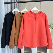 春秋新款200斤胖妹妹简约纯色连帽卫衣外套大码女装棒球服2553