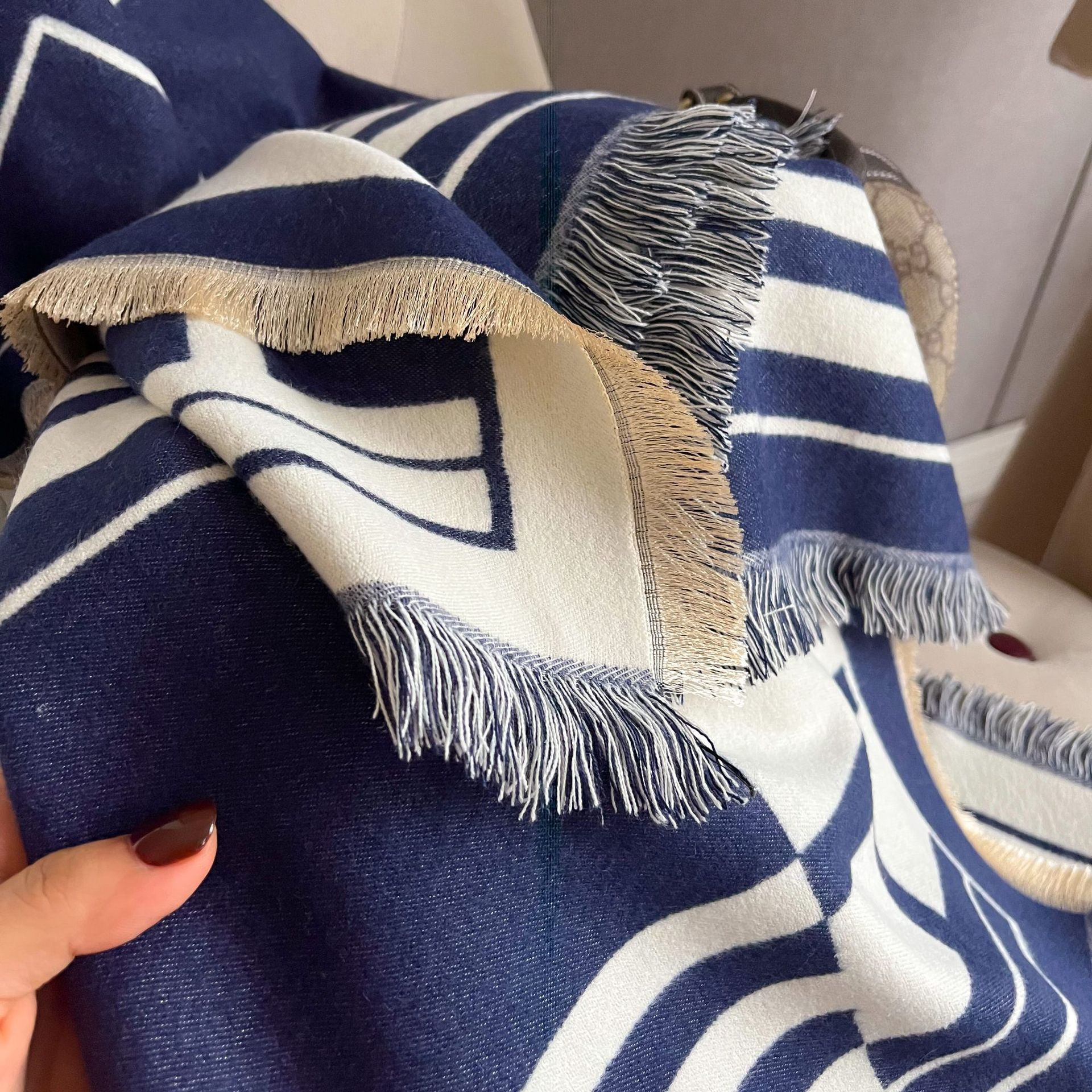 2023 Striped Double sided Imitation Cashmere Scarf for Women's Air Conditioning Shawl with Outer Cape Dual purpose Warm_voghion.com