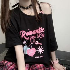 ファットmmプラスサイズ夏の新しいオフショルダーセクシーな純粋な欲望多用途かわいい学生半袖Tシャツ女性のルーズイントップ