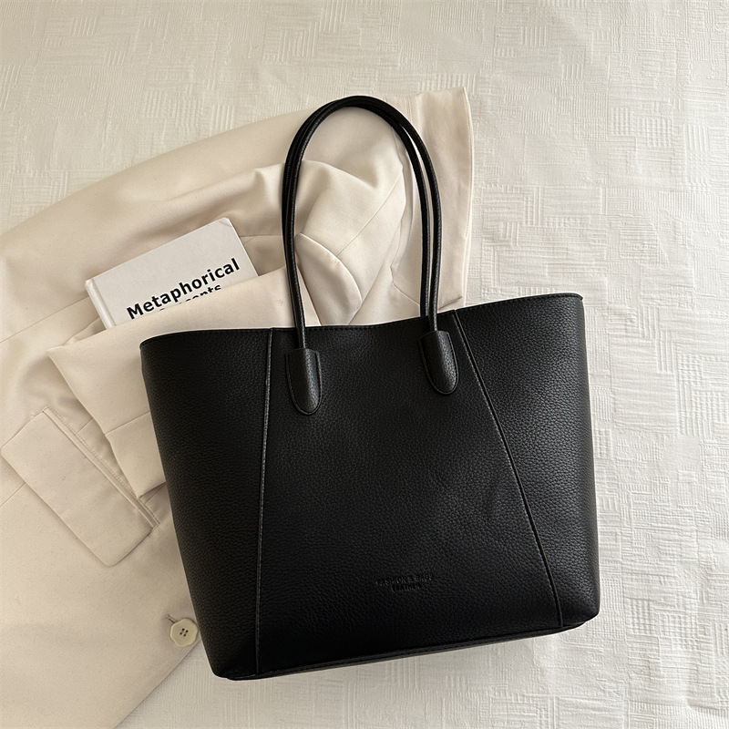 2024 nueva moda de color sólido ocio de viaje sencillo bolso de hombro para mujeres gran capacidad suave retro mujer