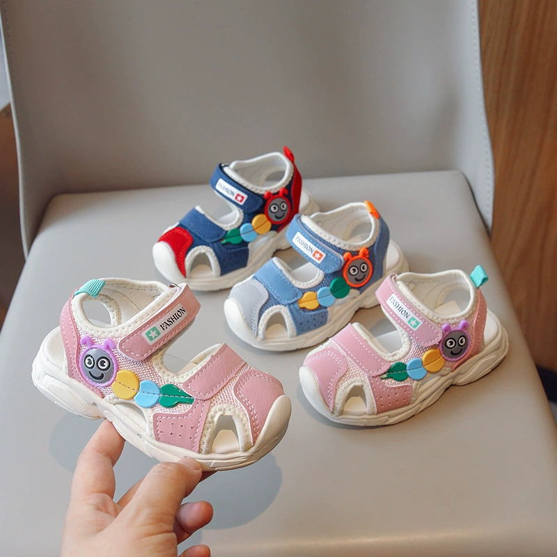 2025 новых летних мягких нескользящих сандалий для мальчиков с защитным носком, детские дышащие ботинки для малышей, функциональная обувь