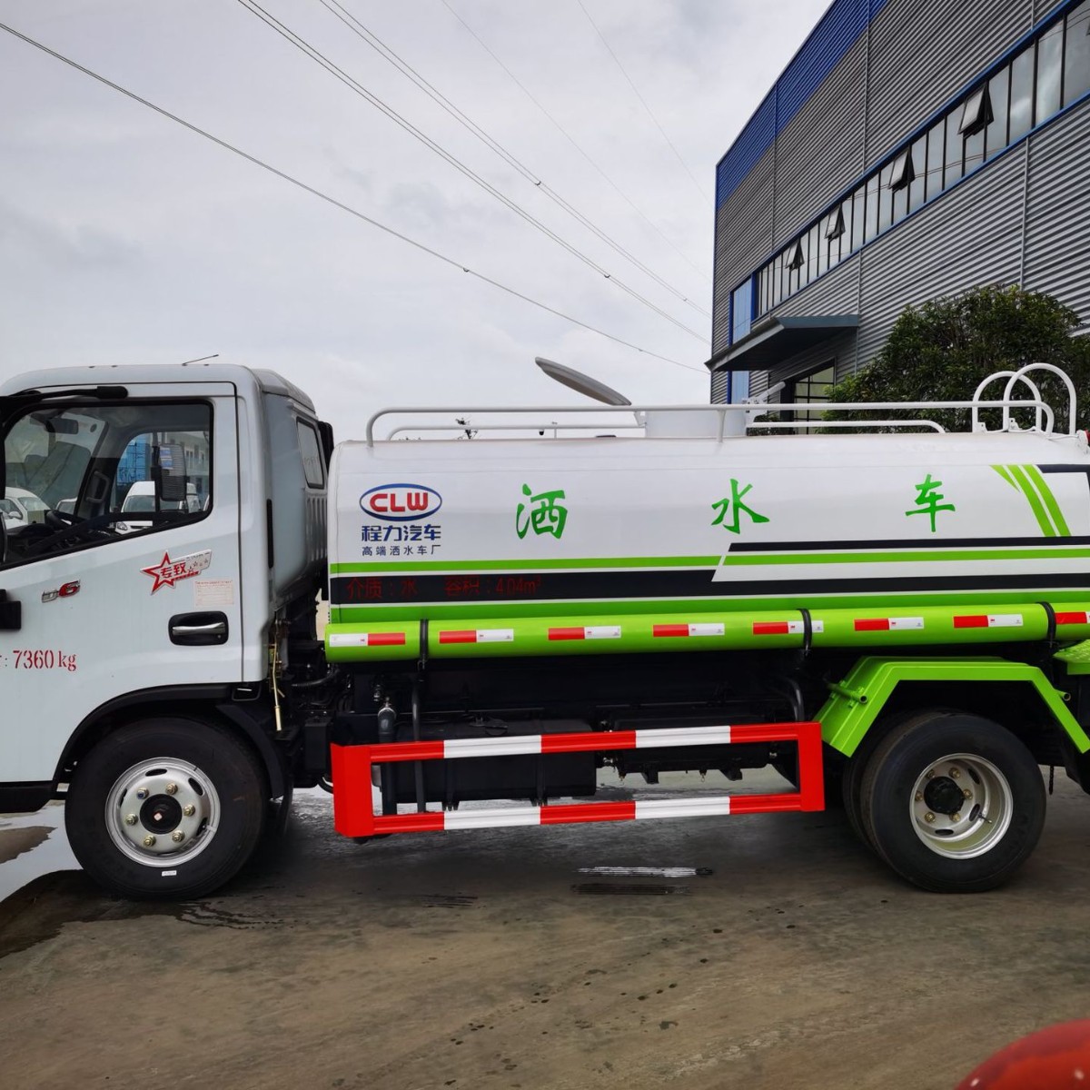 喷洒车厂家直销东风系列现车5方洒水车车联保按揭购优惠多