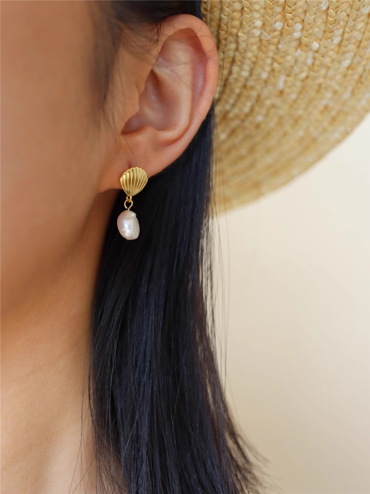 3g Weight 925 Sterling Silver Ear Needle Material Drop Earrings Classification 1 Pair Quantity Daily, Tea Party Occasion 925 Sterling Silver Material Geometric Pattern All Seasons Season Women's Gender Polished Finish Simple Style, Classic Style Style 1 Pair 925 Sterling Silver Geometric Drop Earrings 4