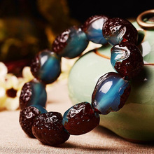 一件代发直播供货商务礼品二代蓝珀带皮手串蜜蜡琥珀手链吊坠项链