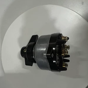 Kubota traktoru üçün alışdırma start açarı 32210-32200