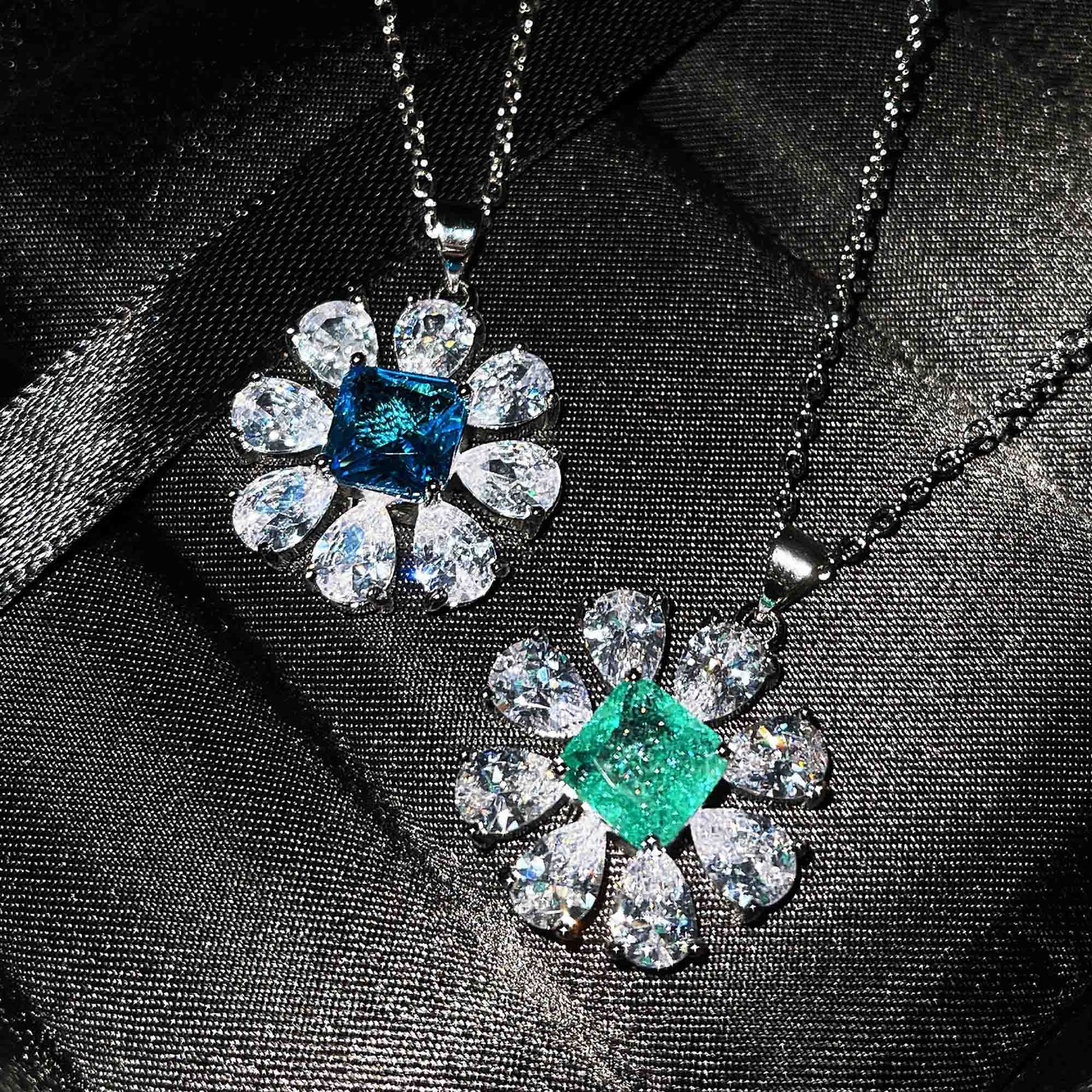 Jewelry Imitation Natural Blue Topaz Necklace Diamond Earrings Ring Pendant display picture 8