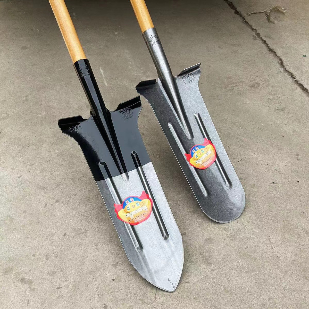 Pala de excavación de árbol de hombro ancho en blanco y negro pala de excavación de árbol multifuncional pala de excavación de suelo al aire libre pala de excavación de acero al manganeso
