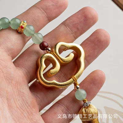 High-End Brass Sand Gold: Car hanging