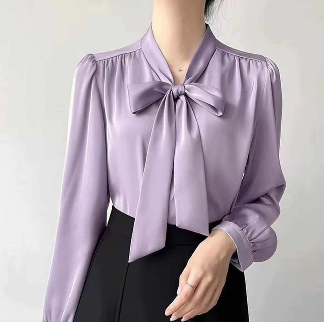 【现货代发】秋季新款女时尚飘带领蝴蝶结设计衬衣气质缎面衬衫