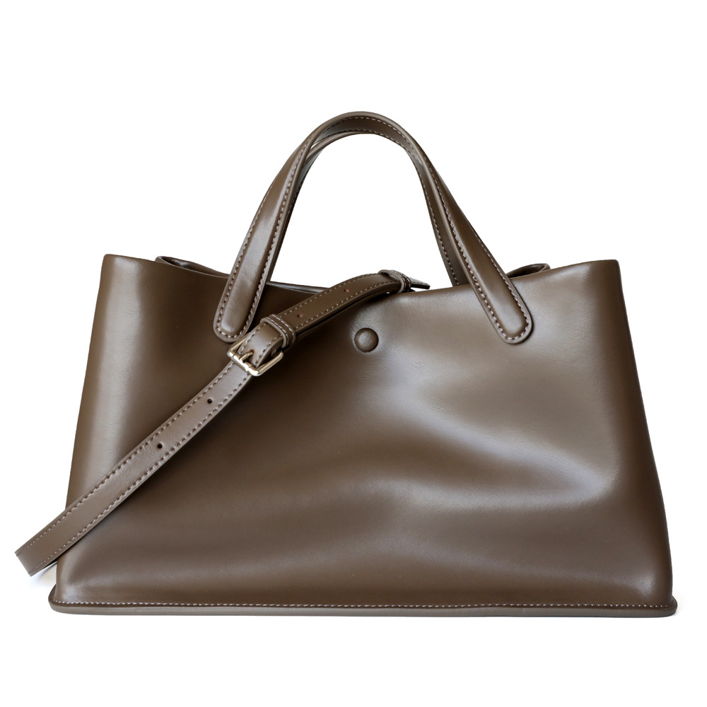 2025 New Genuine Leather French Niche Bag Casual Versatile Large Capacity Commuter Crossbody Tote Bag - Thumbnail 7