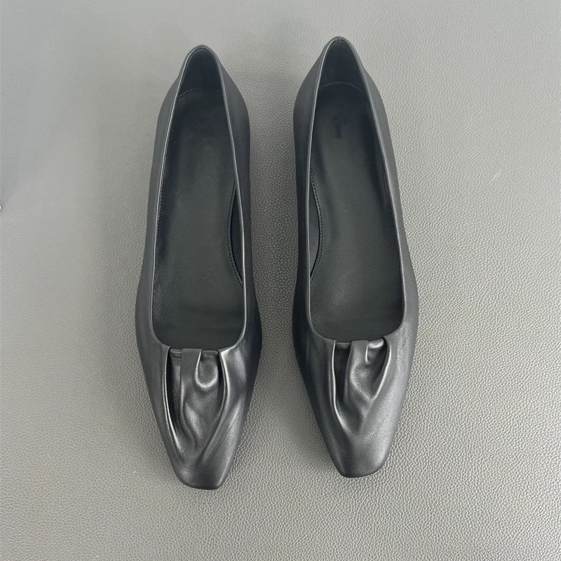 25 новых балеток из овечьей кожи с заостренным носком и складками, модные и универсальные, повседневные для носки на каждый день и для поездок на работу, удобные и многофункциональные.