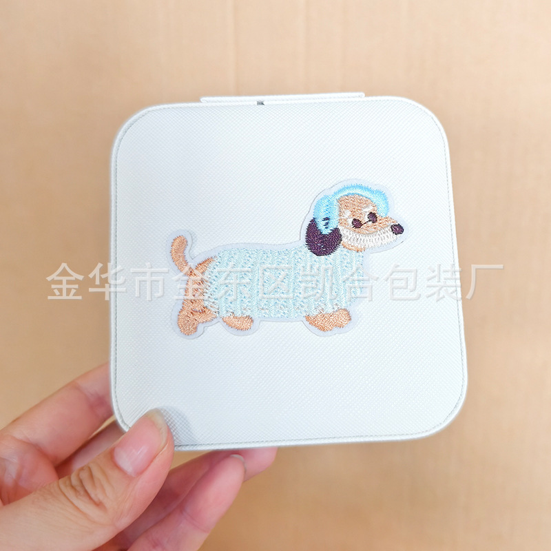 흰색 - 헤드폰 강아지 패턴