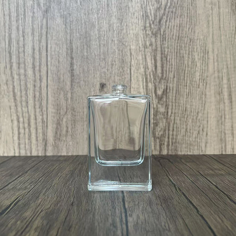 现货供应 YY112-50ml卡口方形高档透明玻璃瓶/按压便捷分装空瓶子