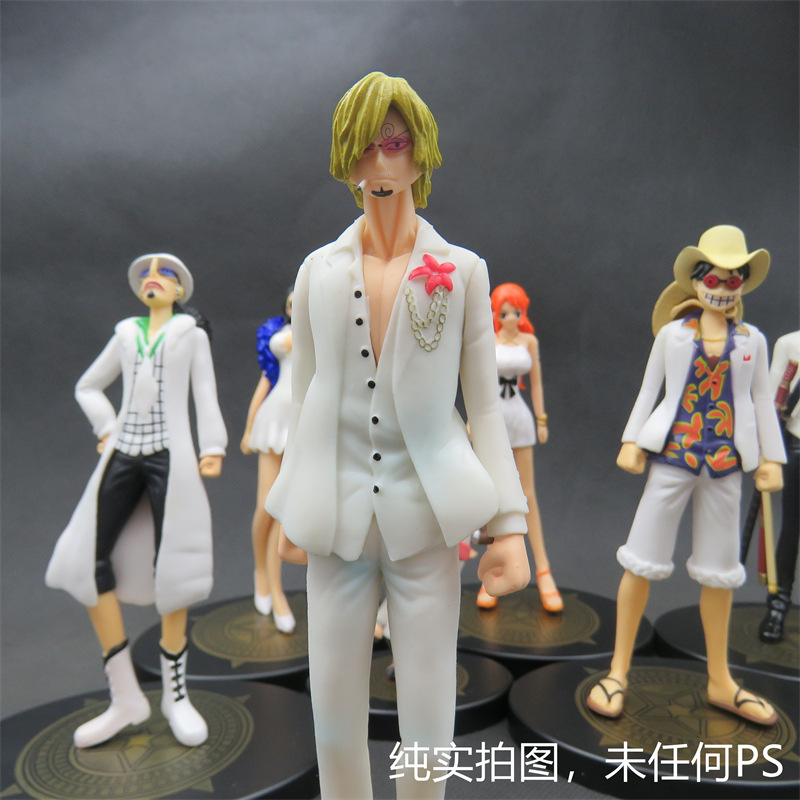 Uno de los piratas muñeca de oficina modelo de pastel decoración Q versión Luffy Sauron Ace Sanji Joba conjunto completo de anime