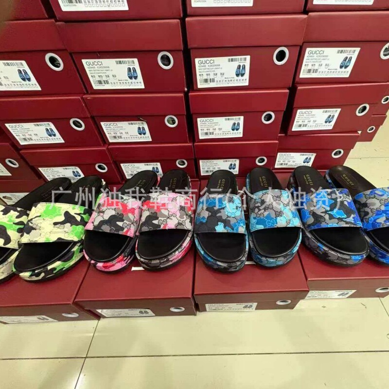 G2026 Designer-Style Thick-Soled Fashionable Versatile High-Quality One-Strap Women's Slippers Wholesale Price