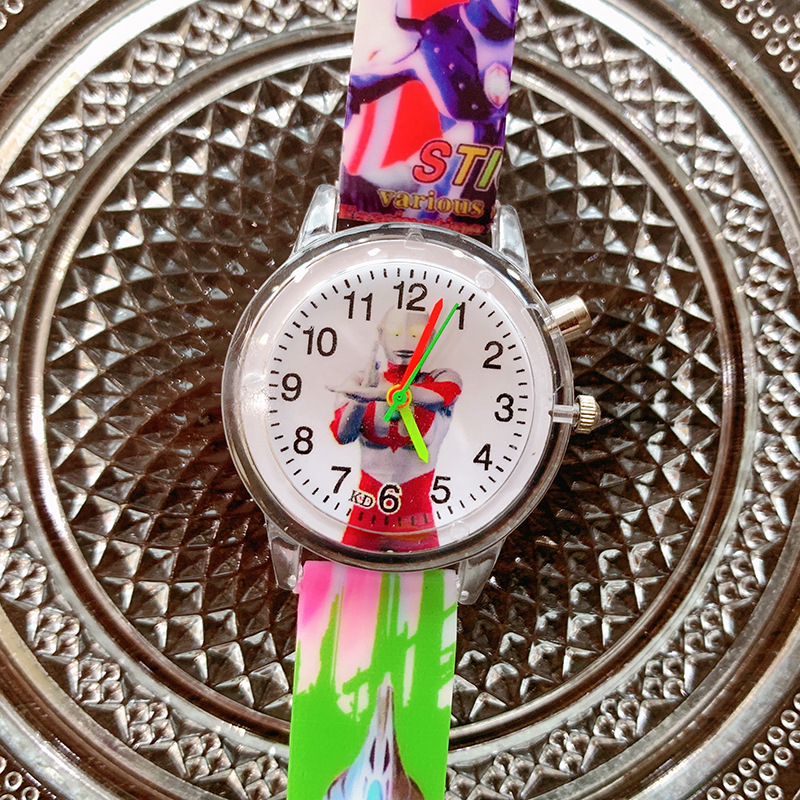 Aisha Niña de dibujos animados impreso reloj de cuarzo luminoso 2023 reloj para niños lindos al por mayor de suministro transfronterizo